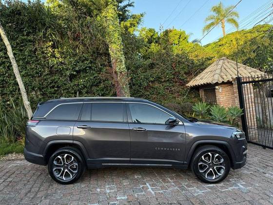 JEEP COMMANDER 1.3 T270 TURBO FLEX LIMITED AT6
